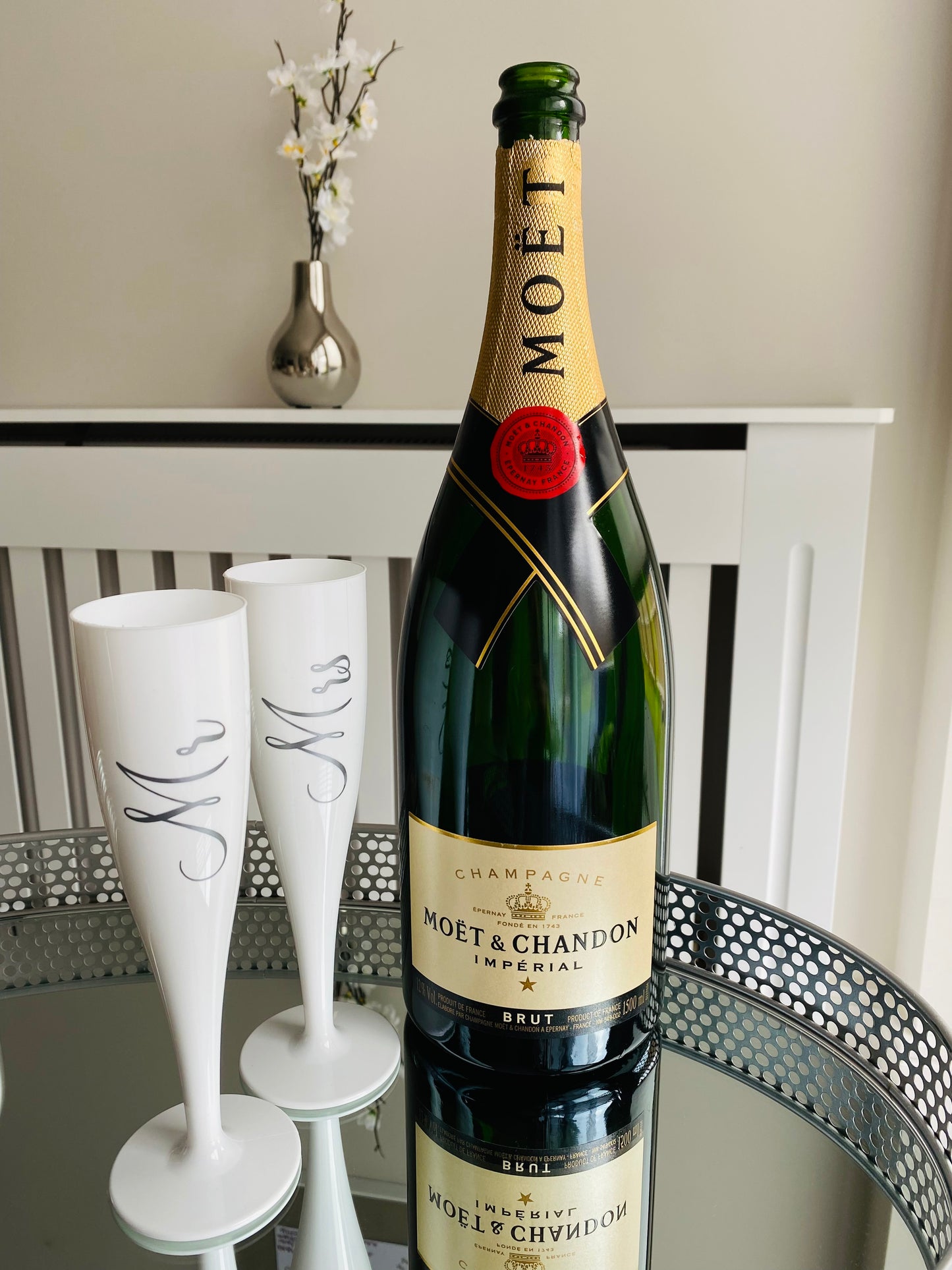 Personalised White Champagne Flute